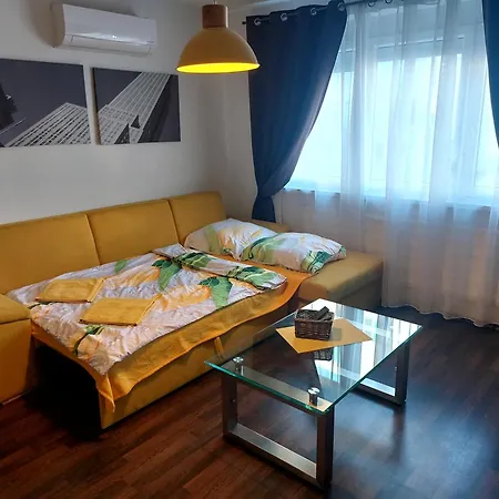 Katty ブラチスラヴァ